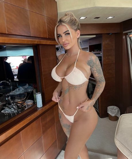 Kirsten Simmermeyer jolie actrice photo