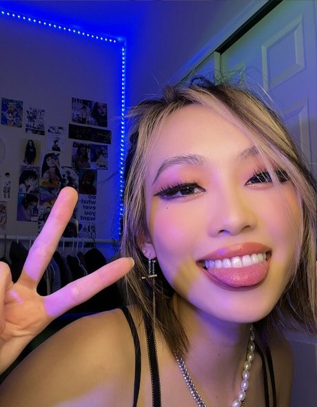 Chael dot star du porno sexy photo