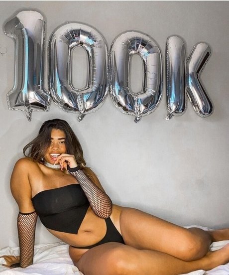 kamille dias 944 art modèle image