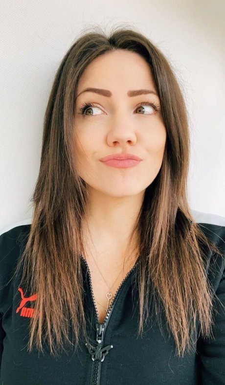 KayPea beau modèle photos