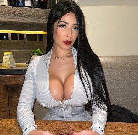 thaliamcix actrice érotique galerie