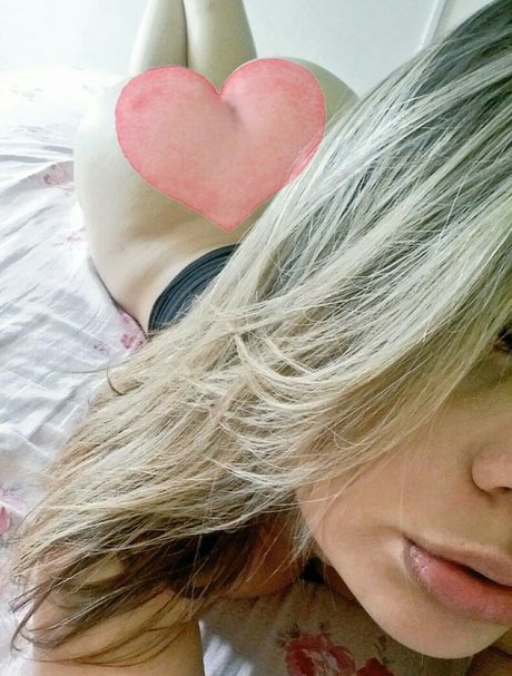 Gleica Rossoni étoile chaude image