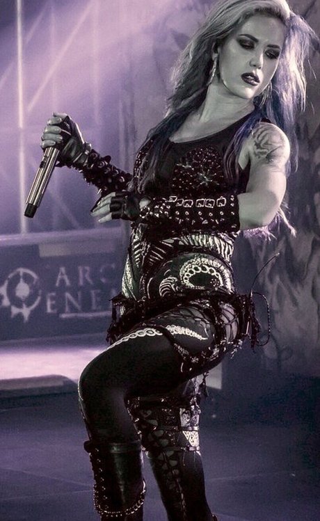 WomenMetal star du porno sexy images