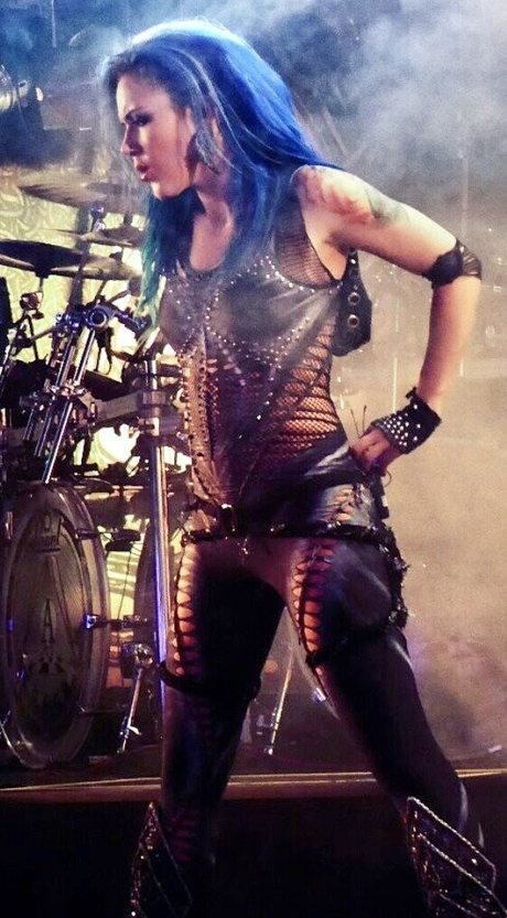 célèbres nains onlyfans assez gratuit galerie