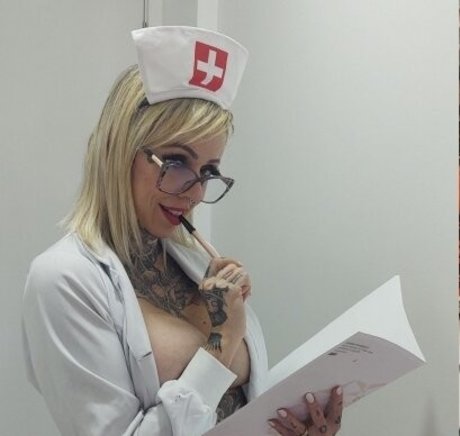 Lu Martins star exclusive img