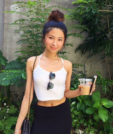 Mimi Furu meilleure star du porno image