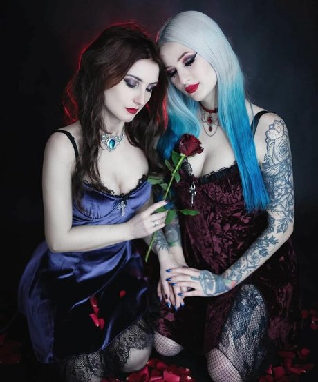 BlueAstrid modèle de sexe image