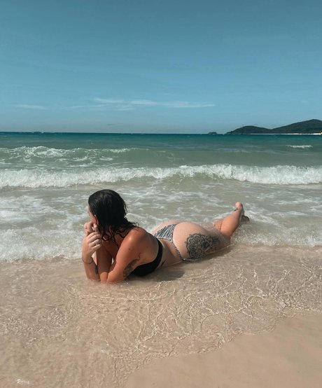 Eden MCK actrice chaude galeries