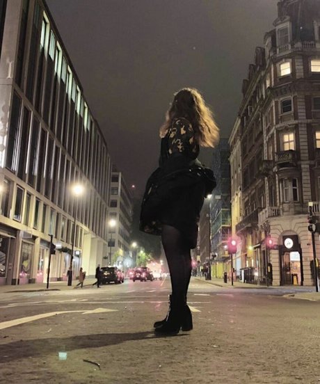 Aayley actrice adulte collection