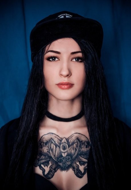 Aleksandra Petrova star du porno gratuite galerie