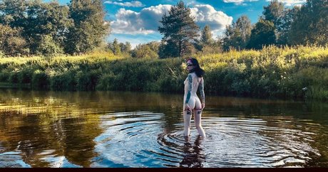 Aleksandra Petrova nus de stars du porno photo