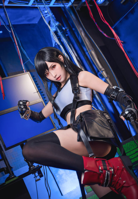 Ely Cosplayer modèle gratuit collection