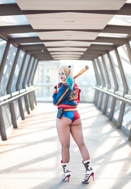 Infamousbylaura actrice parfaite images