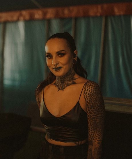 Tatiana Shmaylyuk modèles nus galeries