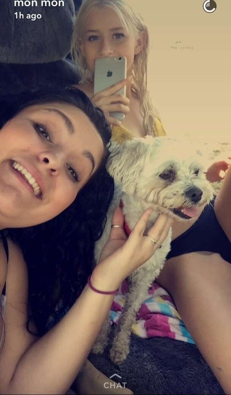 Abby Hughes star du porno en haute qualité photo