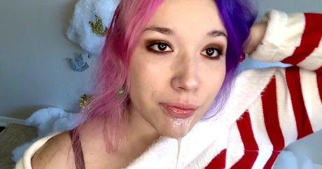 XOLewd modèle parfait des photos