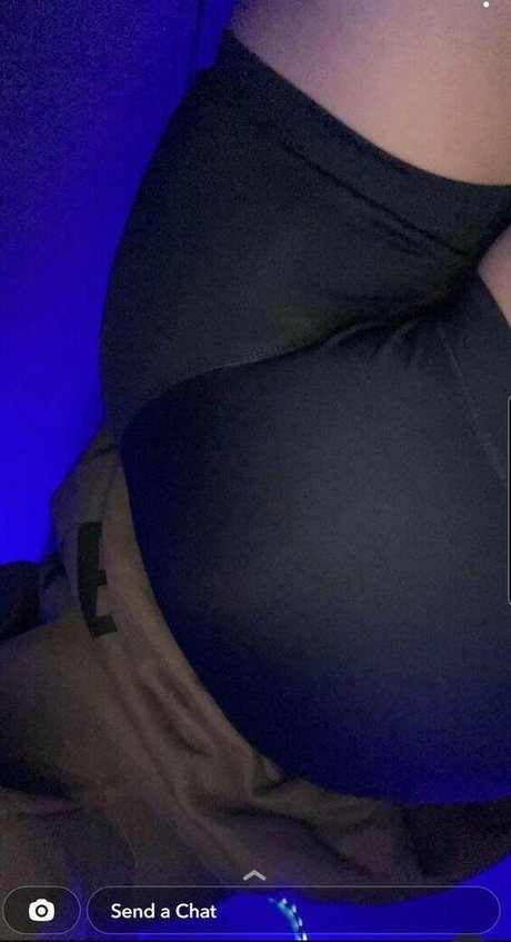 Itsadelecash modèle de haute qualité image