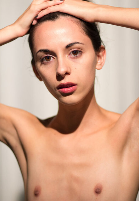 Kara Neko star du porno en haute qualité galeries