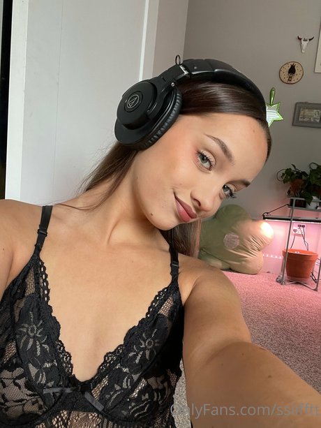 Flaurescent star du porno érotique img