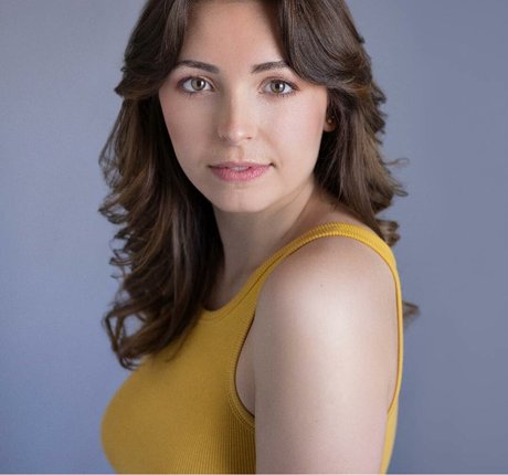 Kayleigh Adams modèle magnifique collection