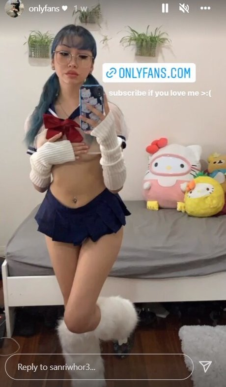 puifaiperry modèle magnifique photo