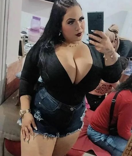 Adriane Esteves meilleure star du porno des photos