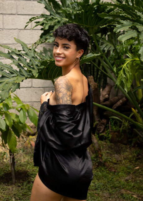 Alessandra Rodriguez star du porno érotique galerie