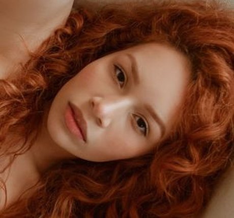 Giovanna Medeiros modèle hd image