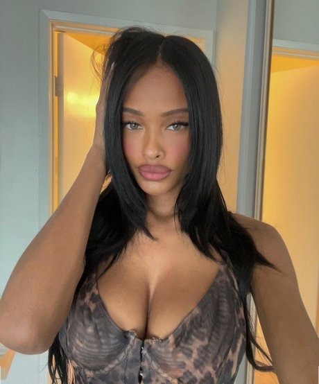 Vinetria star du porno érotique galeries