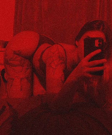 lenoratijebe actrice nue images