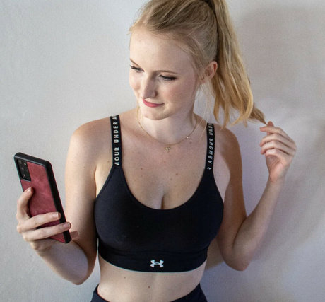 valerieneli beau modèle des photos