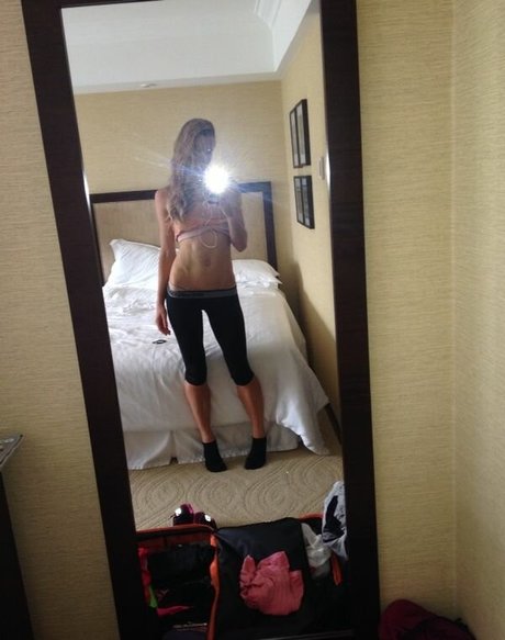 Sesil Karatantcheva nus de stars du porno collection