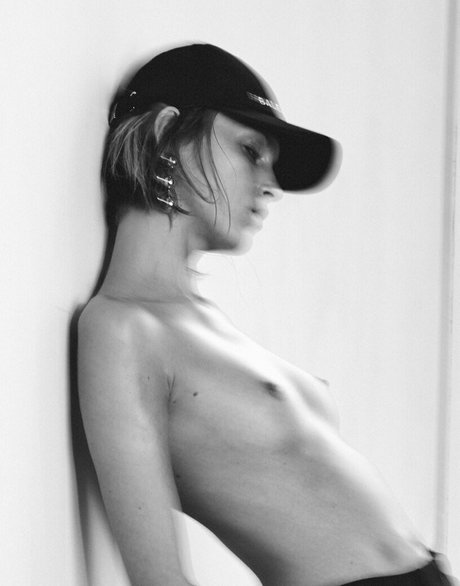 Anja Rubik étoile img