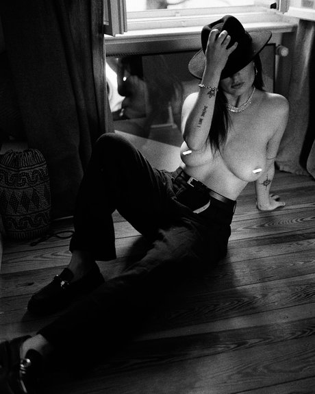 Sophieandjune sexe star photo