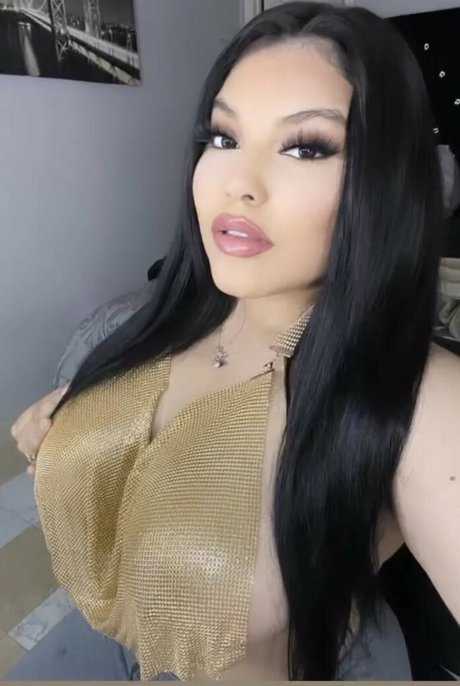 Nattbabe actrice de nus collection