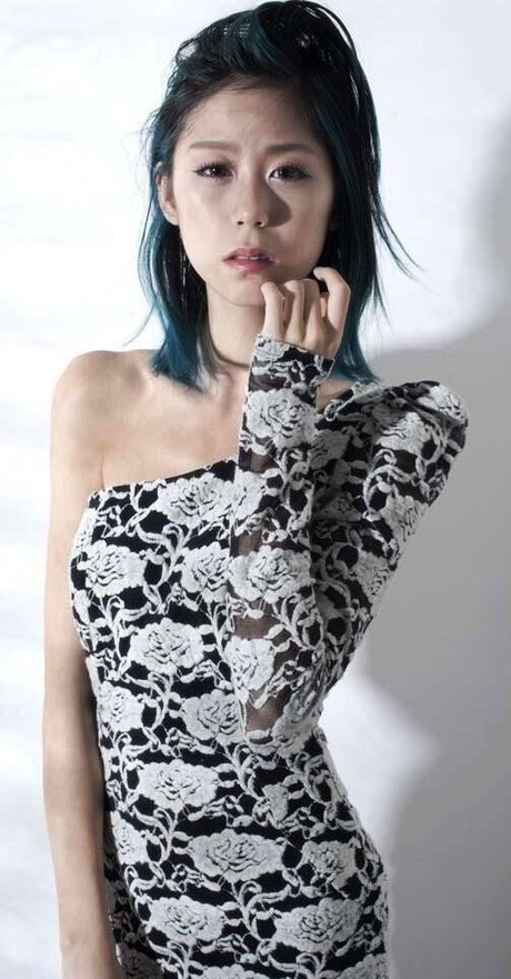 frottage uniquementfans art érotique des photos