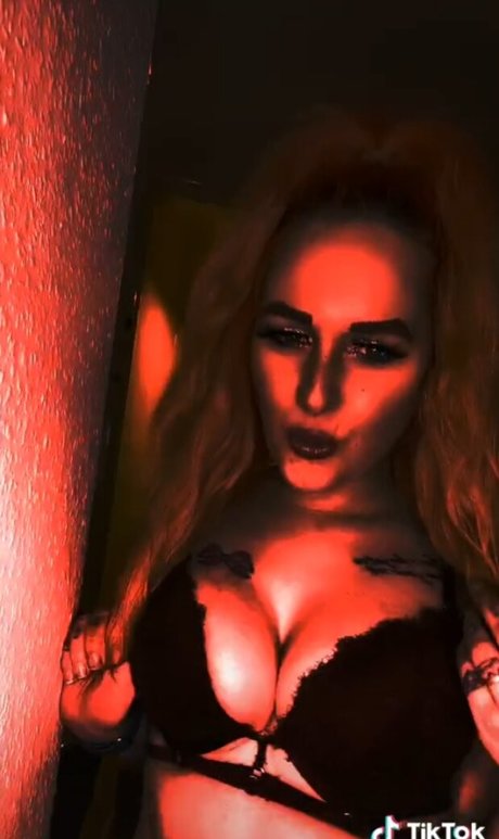 Redhairdontcare69 star du porno nue photo