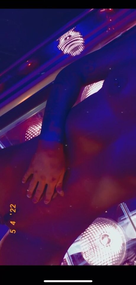 Notmydaddysdiesel star du sexe galeries