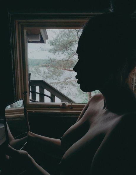 blackthornwitch actrice nue photo