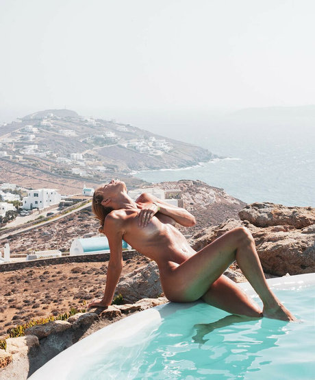 Taylor Mega star du porno xxx des photos