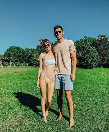 Luie Fink modèle chaud photos