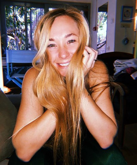 Julia Glushko belle actrice image