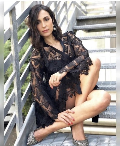 Caterina Balivo modèle magnifique photo
