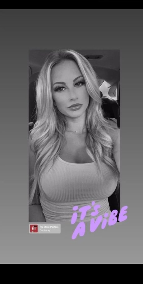 Kayla Lynne Hilton jolie star du porno des photos