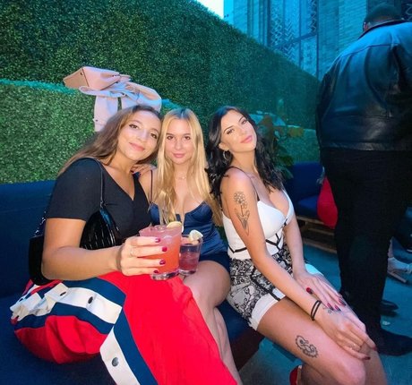 Kenna Vita belle étoile photos