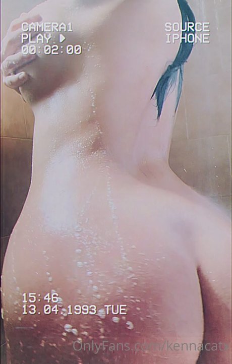 Kenna Vita modèles nus galerie