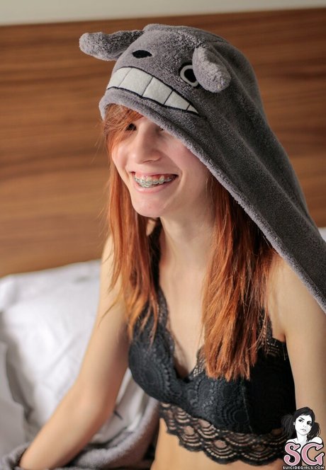 transexuelle post-opératoire onlyfans nu en haute qualité archive