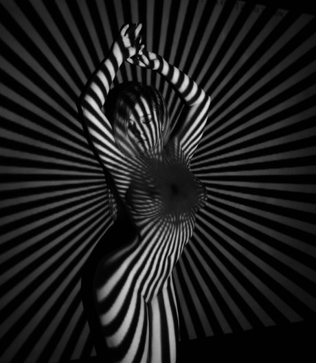 Tinkissa étoile chaude galeries