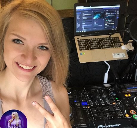 Sintica étoile exclusive photo