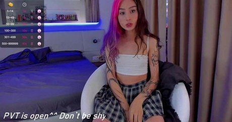 Julia Molligan star du porno adulte images